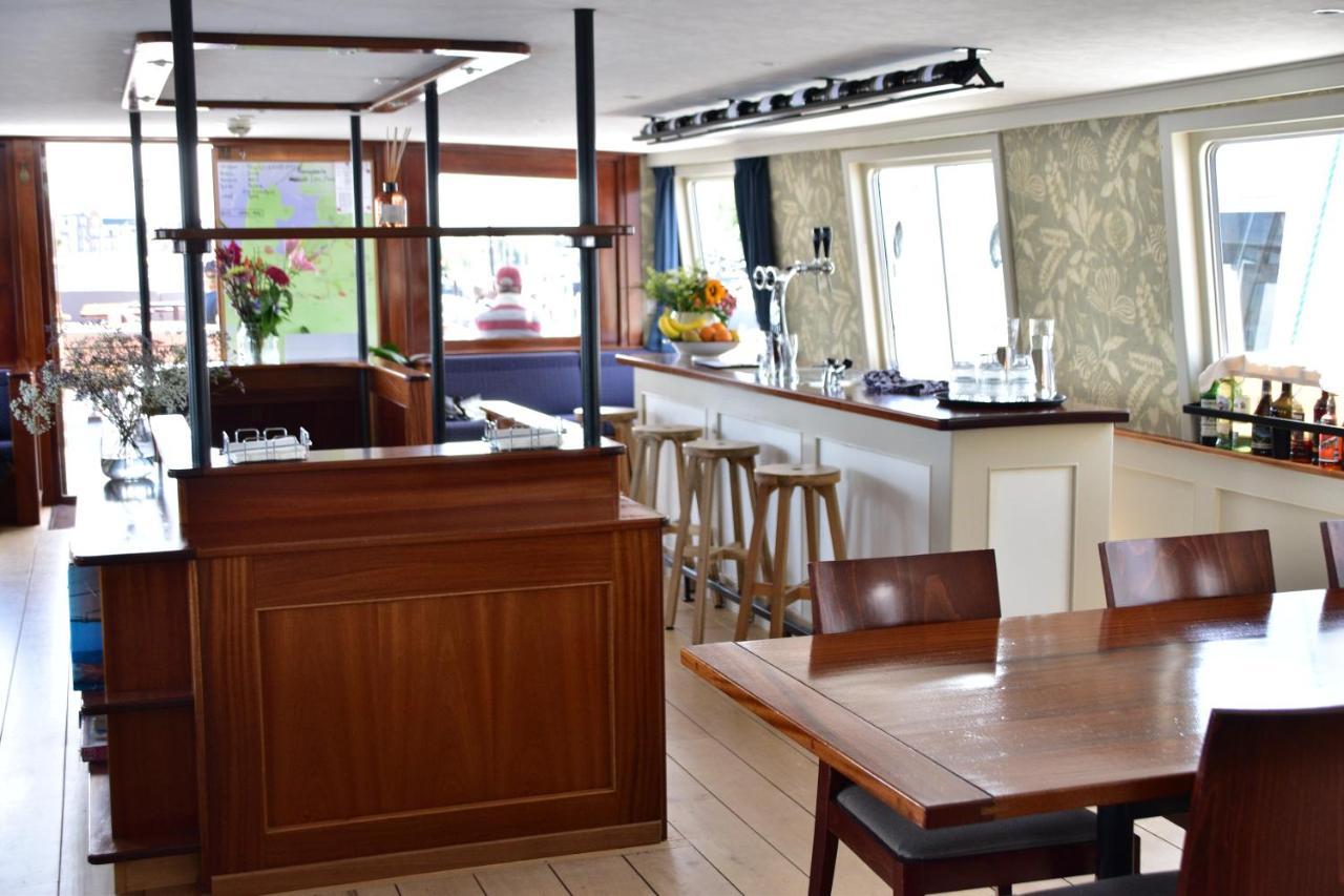 Unique Hotelboat Botel Lena Maria Amsterdam Dış mekan fotoğraf
