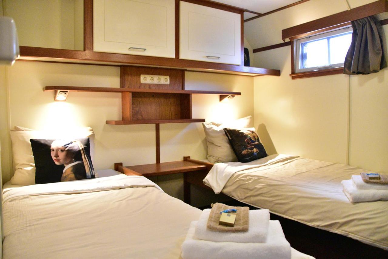 Unique Hotelboat Botel Lena Maria Amsterdam Dış mekan fotoğraf